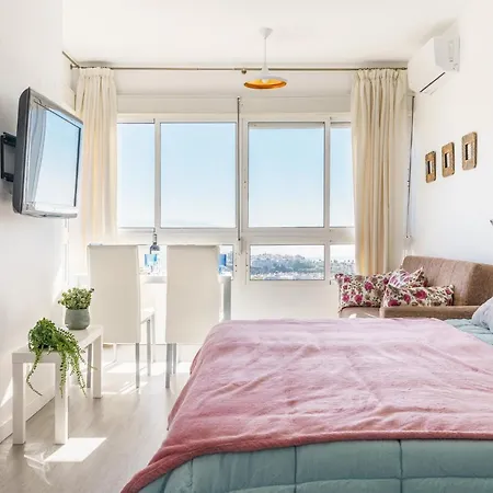 Apartamento Malagasuite Comfy & Pool