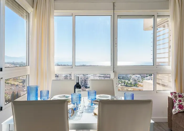 Malagasuite Comfy & Pool Apartamento