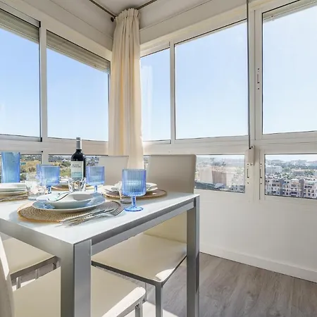 Malagasuite Comfy & Pool Apartamento