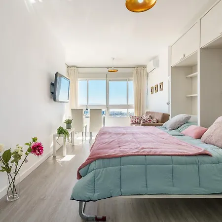 Apartamento Malagasuite Comfy & Pool