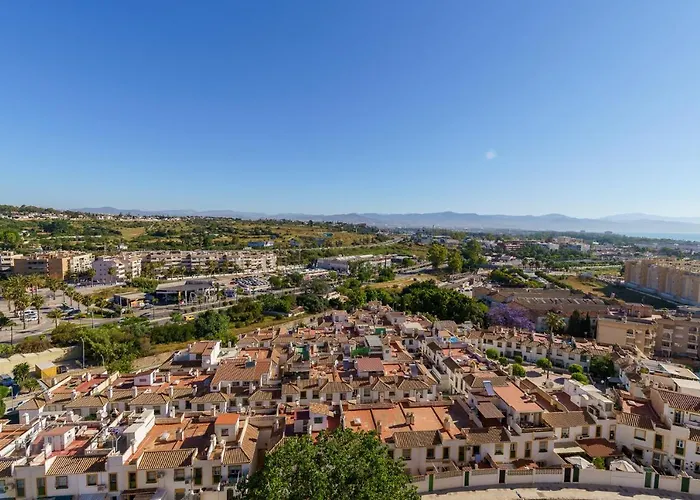 Malagasuite Comfy & Pool Τορρεμολίνος