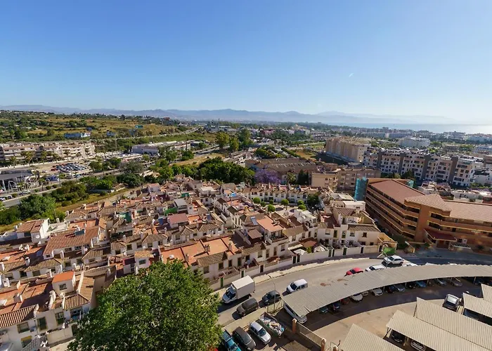 Malagasuite Comfy & Pool *