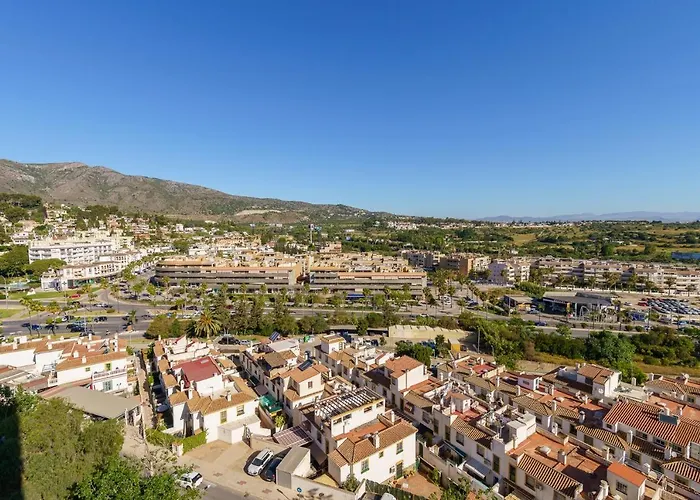 Malagasuite Comfy & Pool Τορρεμολίνος